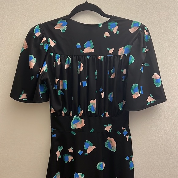 NWOT Topshop black flutter sleeve brushstroke midi dress Size 2 - Picture 6 of 7